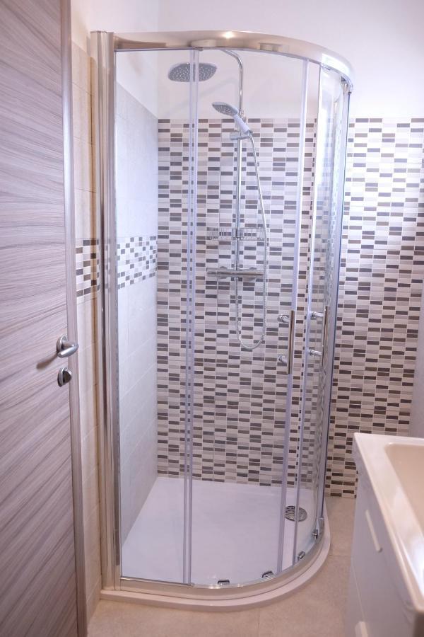 Apartmani Mojca セルツェ エクステリア 写真